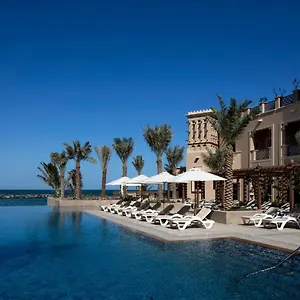 sheraton-sharjah-beach-resort-spa.sharjah-hotels.com/