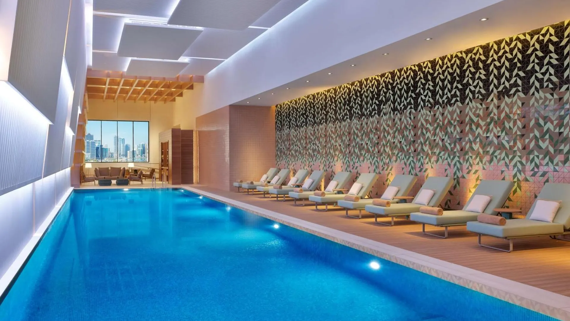 Doubletree By Hilton Sharjah Waterfront Hotel And Residences